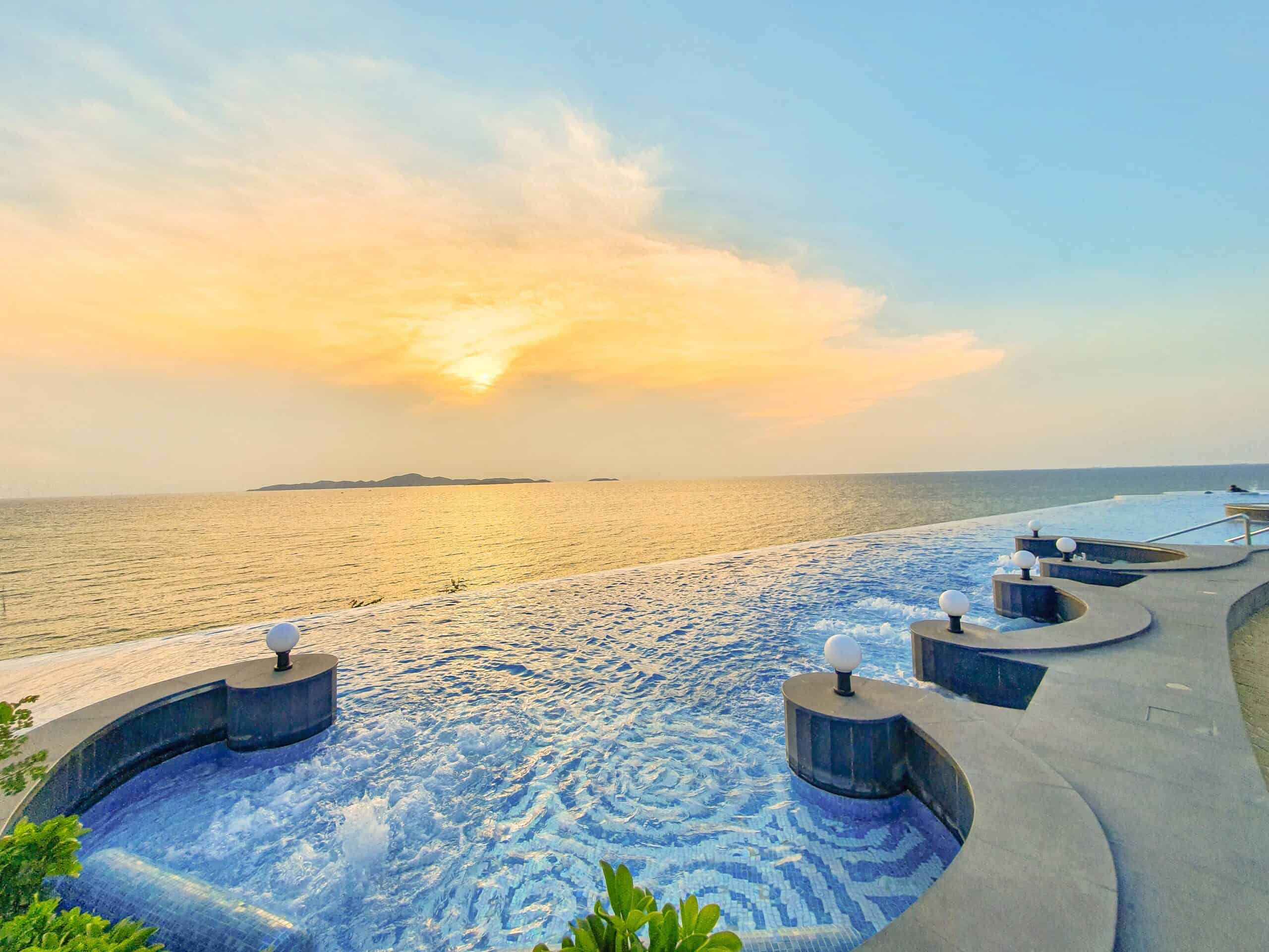 19_Royal Cliff Beach Hotel-Swimming Pool