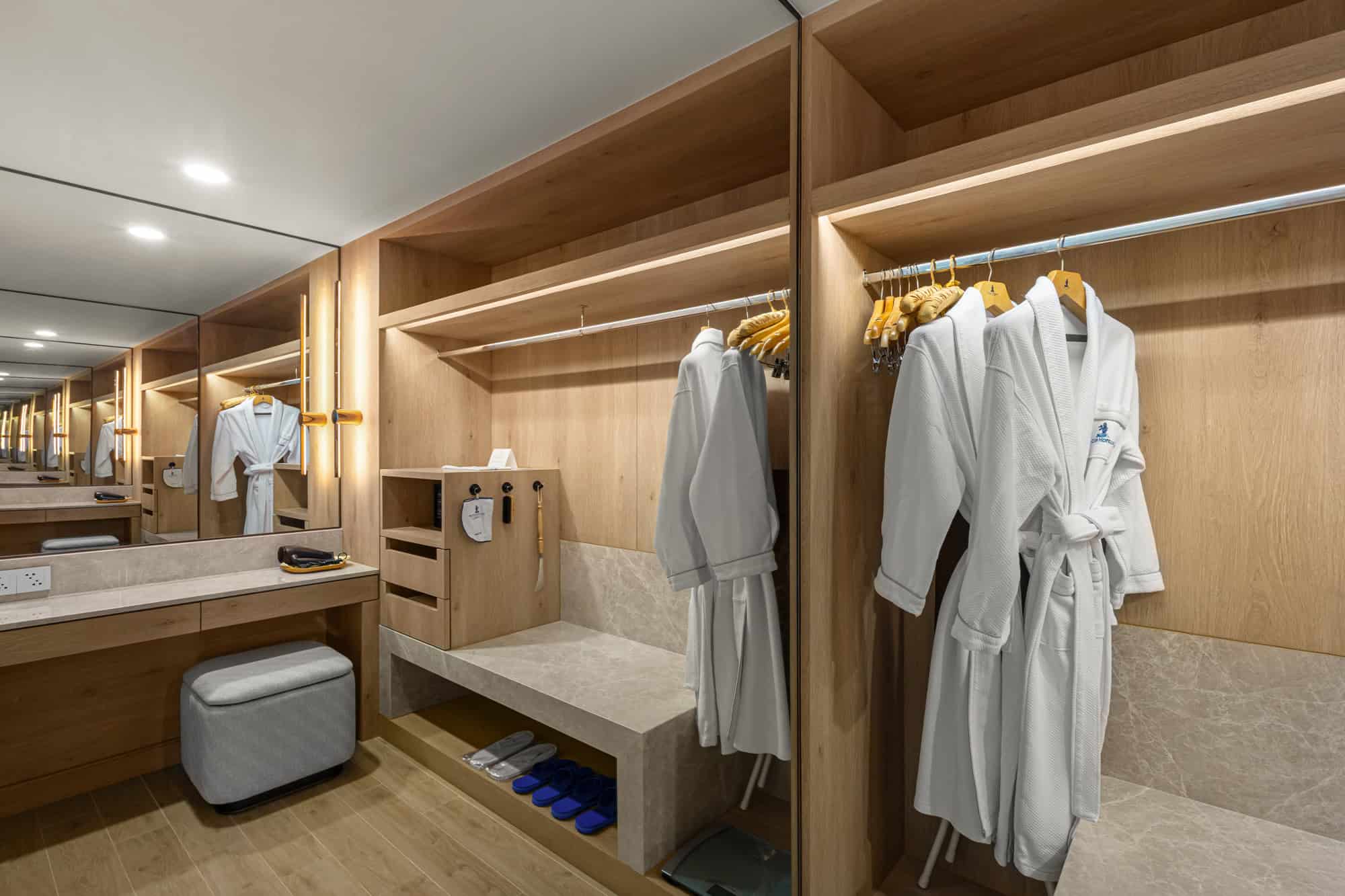 RC_Regency-Suite-1-13