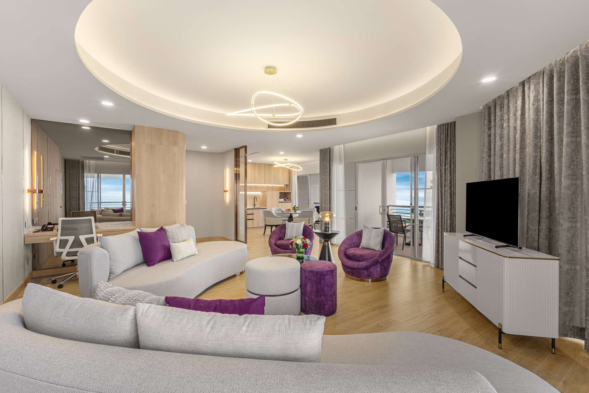 RC_Regency-Suite-2-08