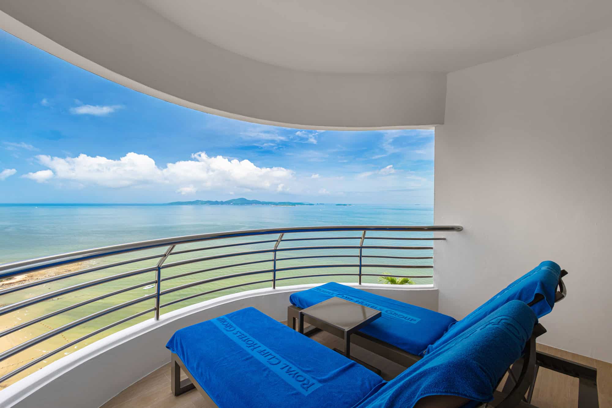 RC_Regency-Suite-2-17