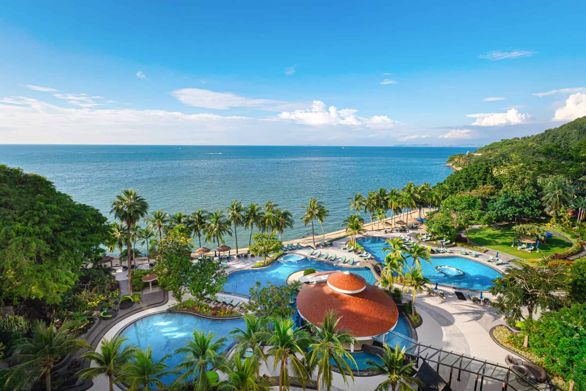 RC_Royal-Wing-Pool-Overview-1