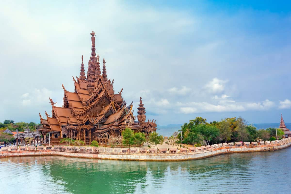 ปราสาทสัจธรรม