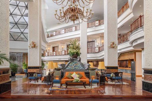 Royal-Cliff-10-Grand-Lobby